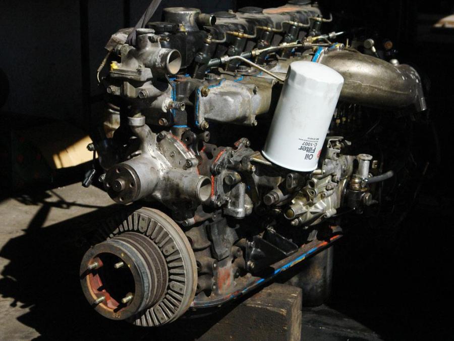 Двигатель 6D17